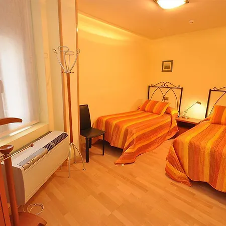 Toro 33 Apartament Salamanka