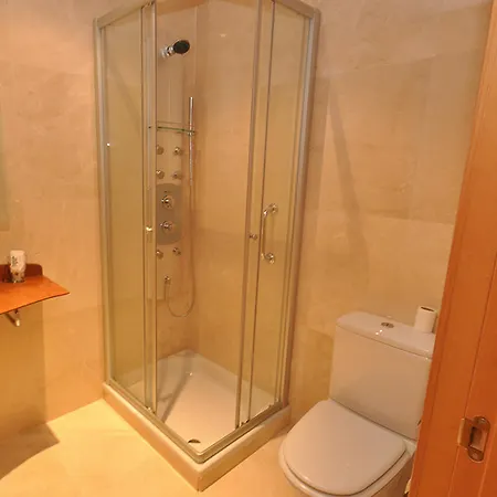 Apartament Toro 33 *